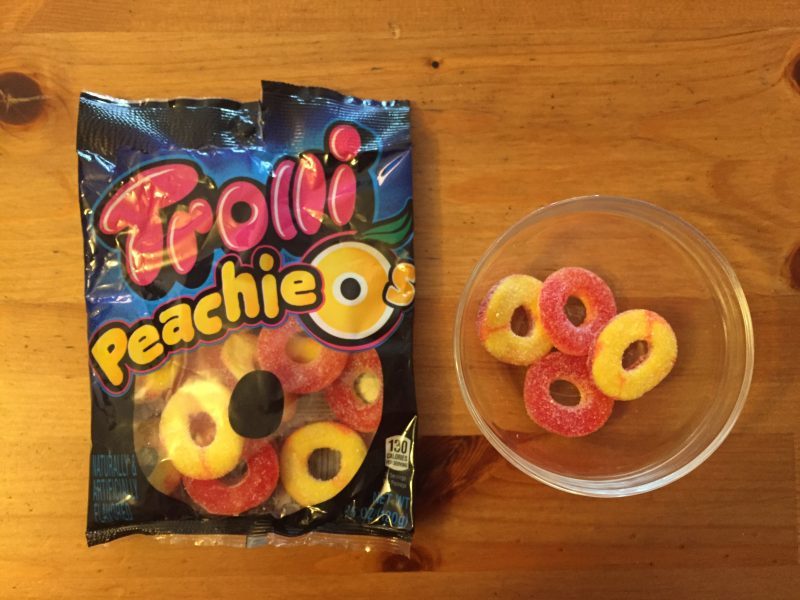 美國軟糖top5_美國必買軟糖_Trolli Peachieos 水蜜桃甜甜圈酸軟糖