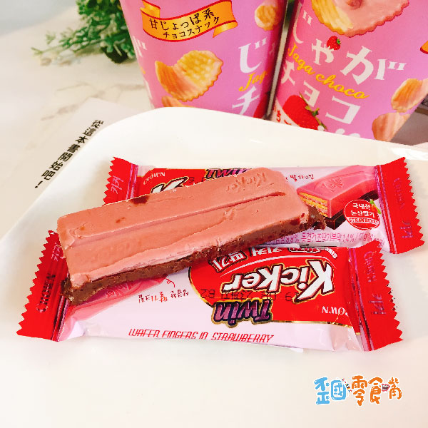 【韓國】Crown Kicker草莓巧克力千層威化酥17g(2入/盒)
